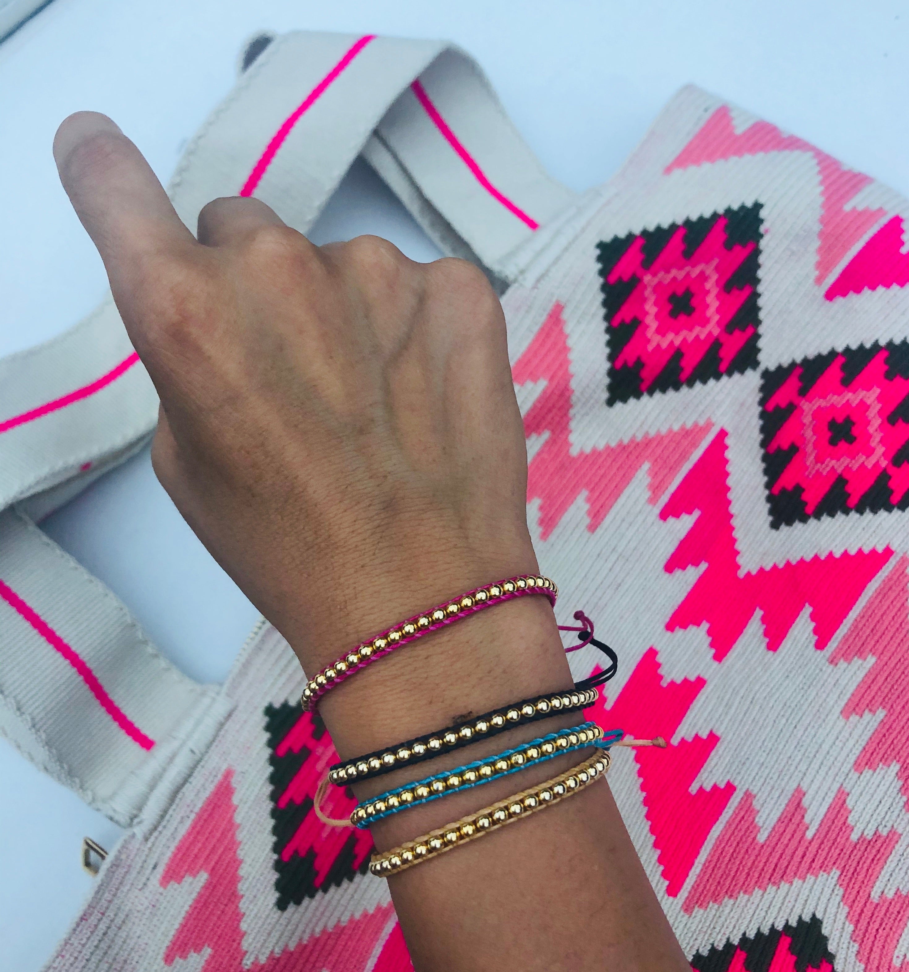 Set Gold Power Bracelets