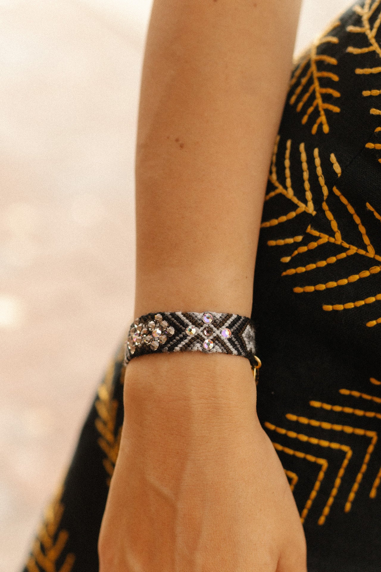 Give Back Bracelet - Greige