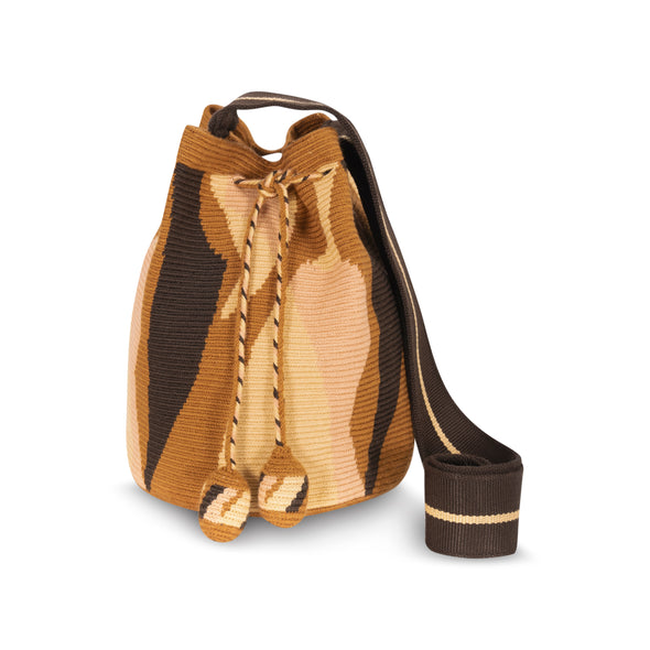 MLC-03CAMEL_590x_1.jpg