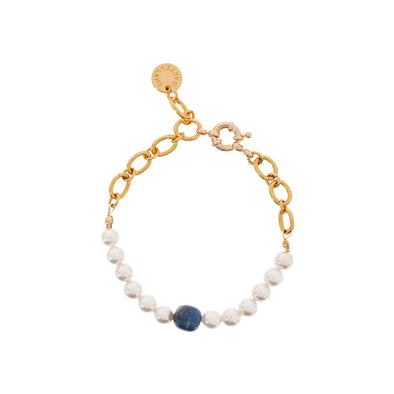 Pearls and Gold chain Bracelet