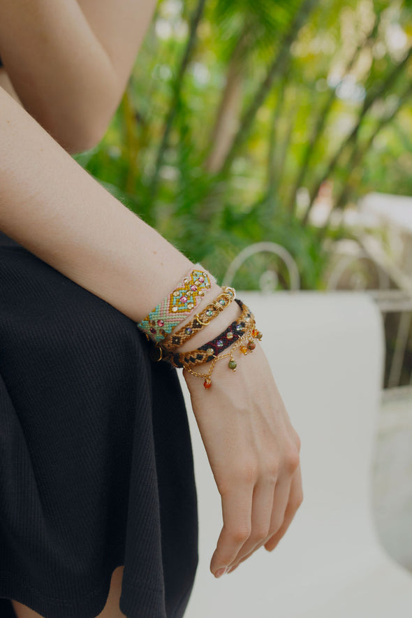 Give Back bracelet- Gold